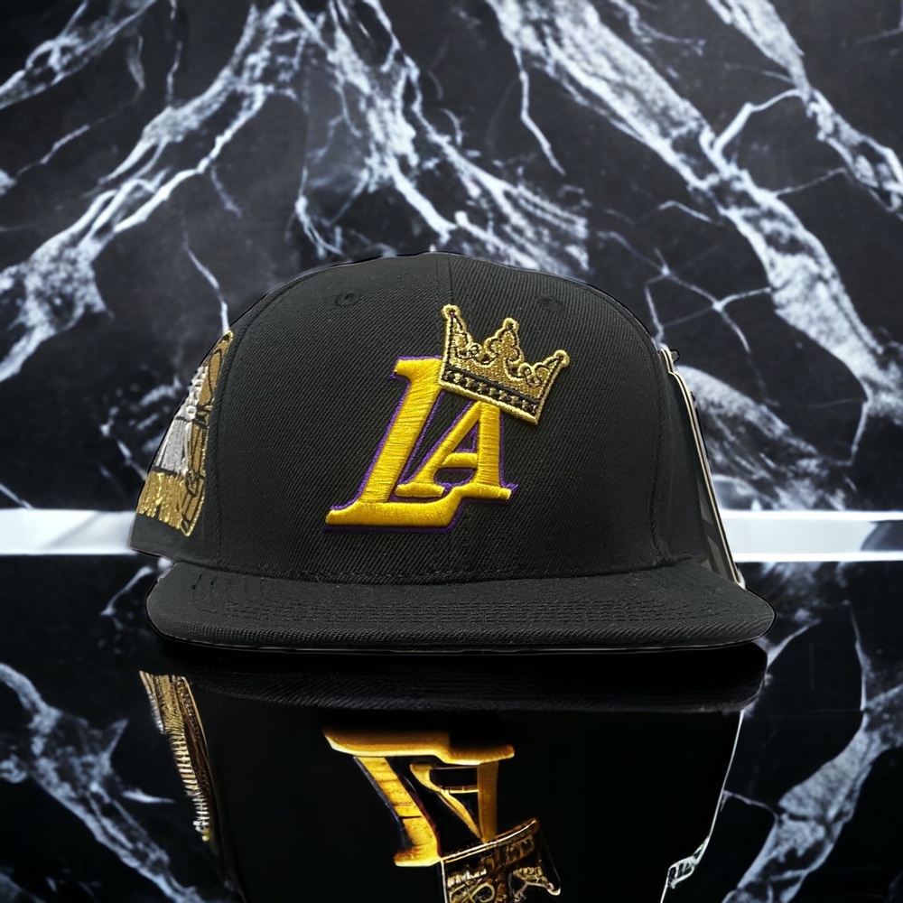 NEW Los Angeles Lakers Pro Standard 2020 Finals Champs Crown Snapback Hat